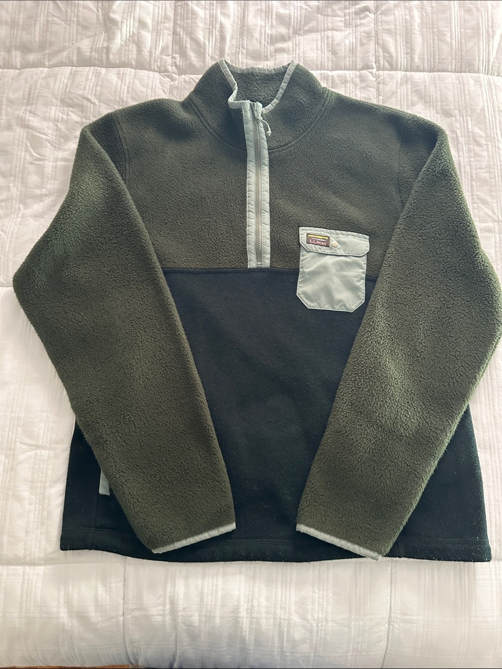 LL BEAN Men's Olive Green and Black Quarter-Zip Fleece Pullover